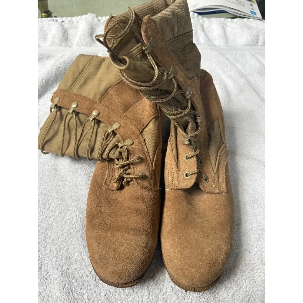 US Military Desert Combat Boots Tan Suede Nylon Tactical 9.5R 03215 Lug Sole